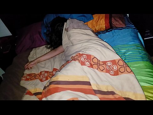 ❤️ Stepson yana dukan mahaifiyar mahaifiyarsa yayin da take barci. ❤️ Batsa kawai ❌️